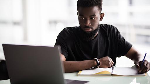 Cover Image for How To Survive As A Student At Nigerian University